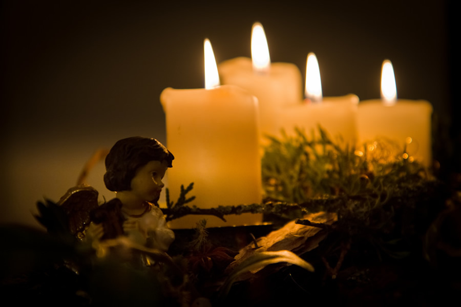 adventwreath angel